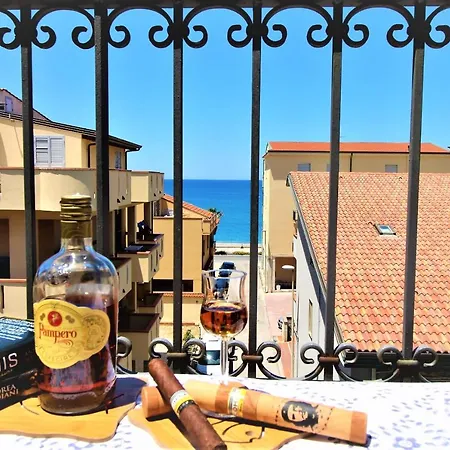 - Ottanio Apartment Capo d'Orlando