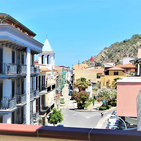 - Ottanio Apartment