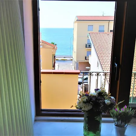 - Ottanio Apartment Capo d'Orlando